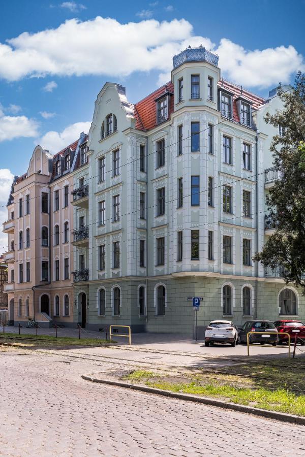 Lof Central Apartment Z Miejscem Parkingowym Torun Exterior foto